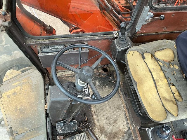 1984 atlas 1301e banden graafmachine - afbeelding 8 van  29