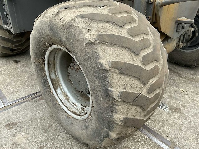 1984 atlas 1301e banden graafmachine - afbeelding 18 van  29