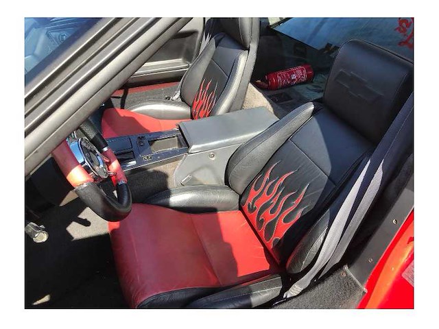 1984 chevrolet corvette c4 custom personenauto - afbeelding 12 van  16