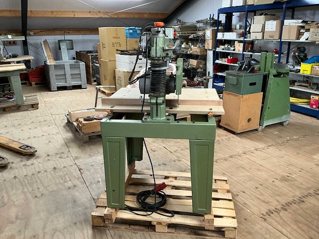 1984 dewalt radiaalafkortzaagmachine - afbeelding 7 van  12