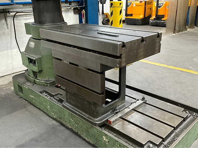 1984 dormac rapid 50 radiaalboormachine - afbeelding 9 van  26