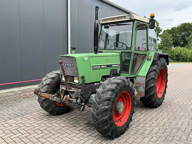 1984 fendt 309ls vierwielaangedreven landbouwtractor - afbeelding 1 van  41