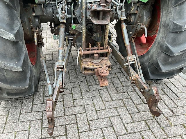 1984 fendt 309ls vierwielaangedreven landbouwtractor - afbeelding 13 van  41