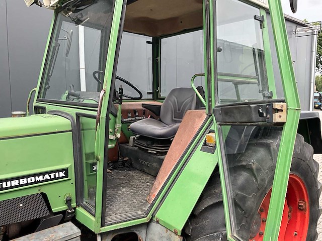 1984 fendt 309ls vierwielaangedreven landbouwtractor - afbeelding 15 van  41