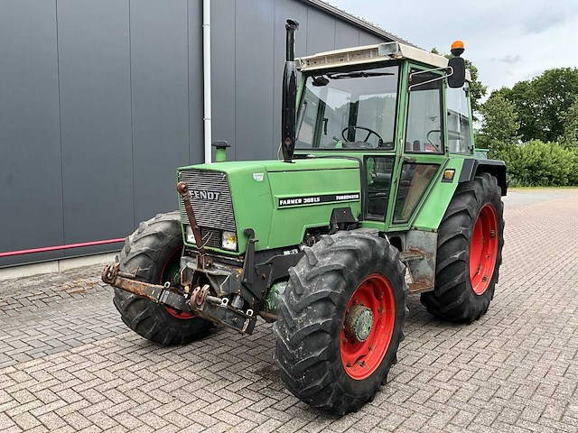 1984 fendt 309ls vierwielaangedreven landbouwtractor - afbeelding 12 van  41
