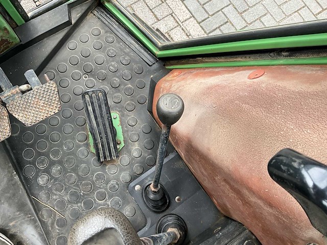 1984 fendt 309ls vierwielaangedreven landbouwtractor - afbeelding 24 van  41