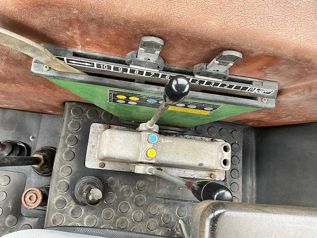 1984 fendt 309ls vierwielaangedreven landbouwtractor - afbeelding 25 van  41