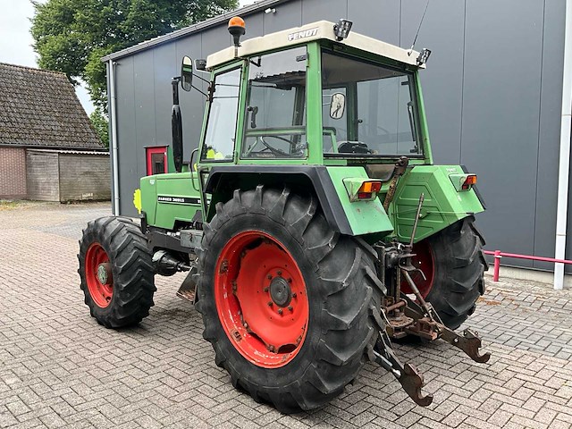 1984 fendt 309ls vierwielaangedreven landbouwtractor - afbeelding 39 van  41