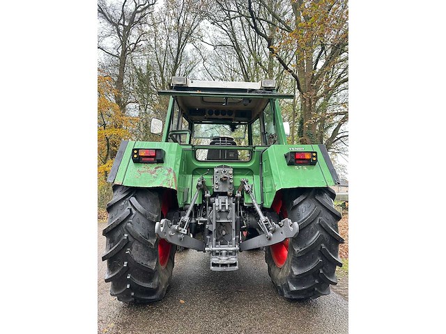 1984 fendt farmer 311 lsa vierwielaangedreven landbouwtractor - afbeelding 4 van  9