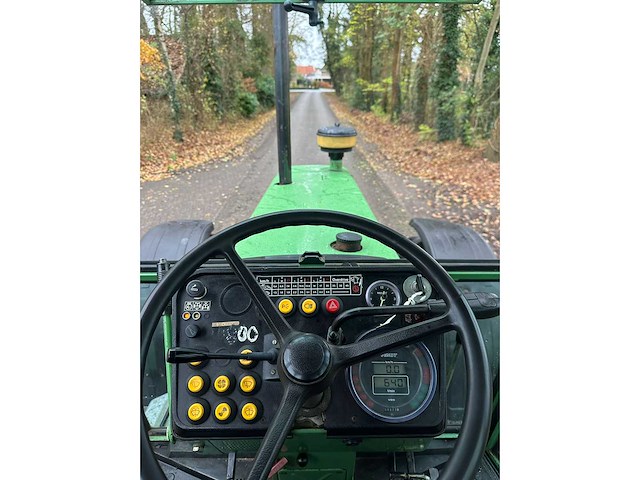 1984 fendt farmer 311 lsa vierwielaangedreven landbouwtractor - afbeelding 5 van  9
