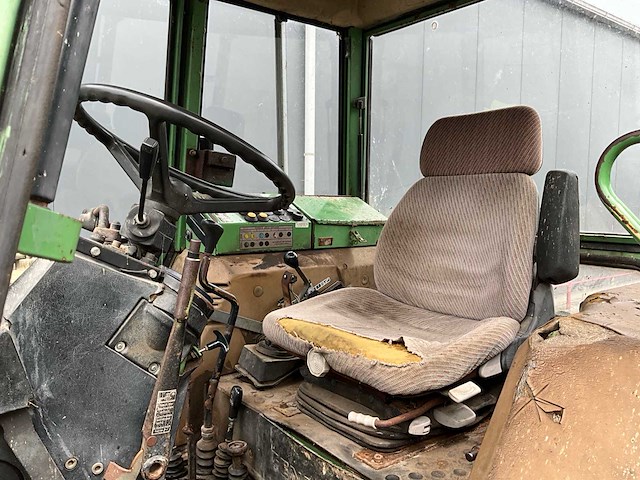 1984 fendt gta 380 vierwielaangedreven landbouwtractor - afbeelding 13 van  28
