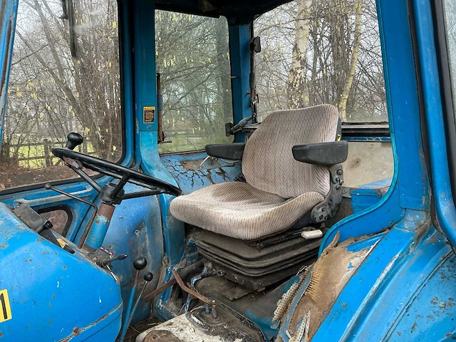 1984 ford 4610 vierwielaangedreven landbouwtractor - afbeelding 9 van  23
