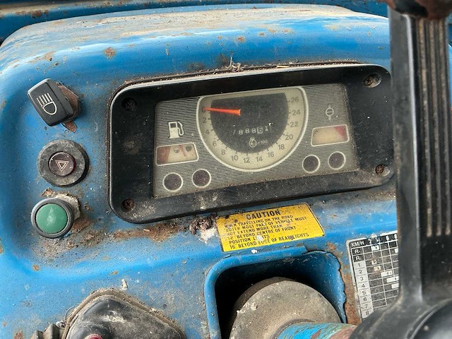 1984 ford 4610 vierwielaangedreven landbouwtractor - afbeelding 12 van  23