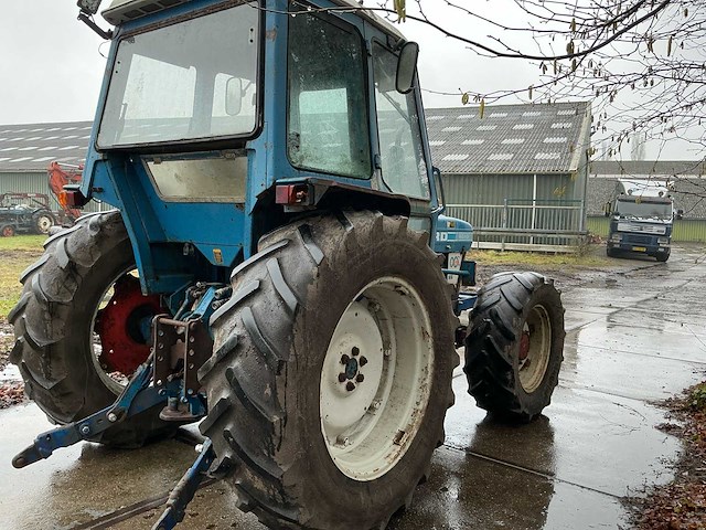 1984 ford 4610 vierwielaangedreven landbouwtractor - afbeelding 18 van  23