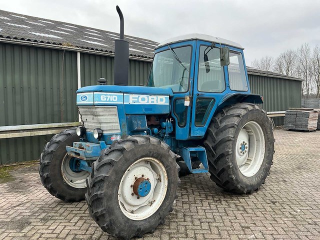 1984 ford 6710 vierwielaangedreven landbouwtractor - afbeelding 1 van  29