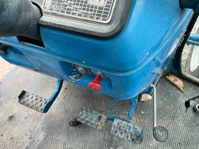 1984 ford 6710 vierwielaangedreven landbouwtractor - afbeelding 26 van  29