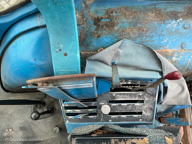 1984 ford 6710 vierwielaangedreven landbouwtractor - afbeelding 27 van  29