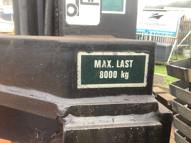 1984 heden 5680 vorkheftruck - afbeelding 14 van  16