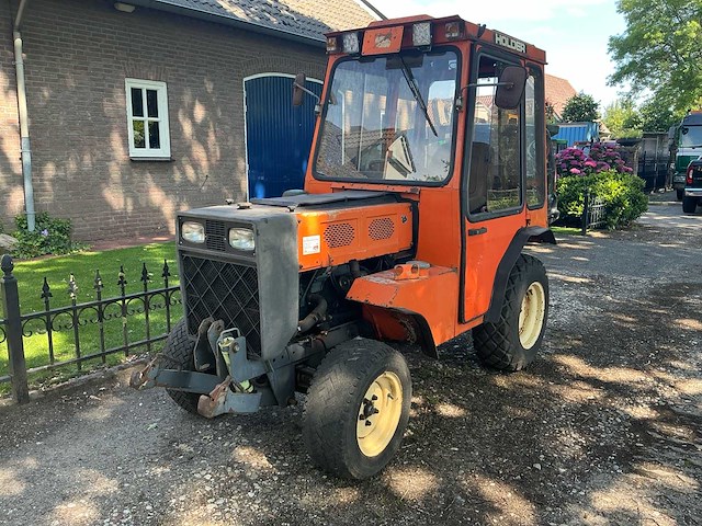 1984 holder p30 minitractor - afbeelding 1 van  29