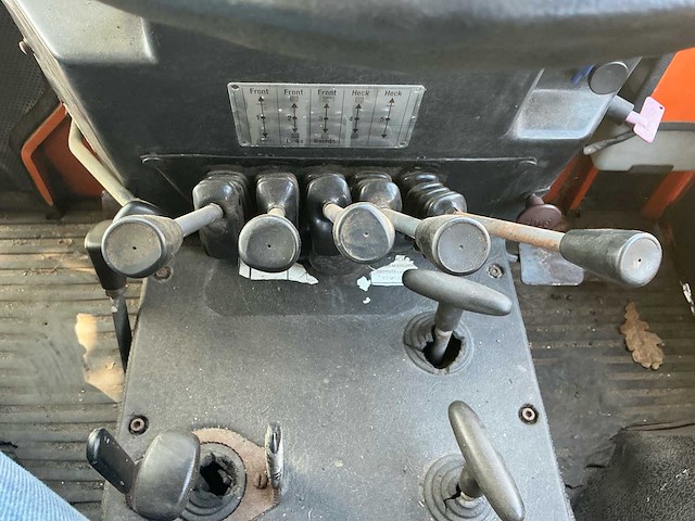 1984 holder p30 minitractor - afbeelding 15 van  29