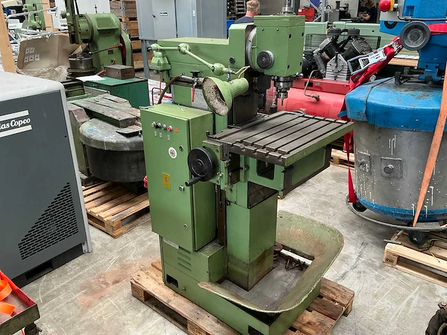 1984 infratirea fus22 freesmachine - afbeelding 4 van  11