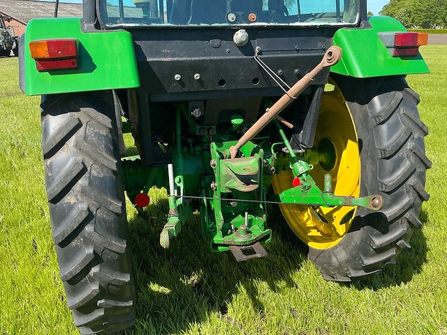 1984 john deere 2140 vierwielaangedreven landbouwtractor - afbeelding 4 van  23