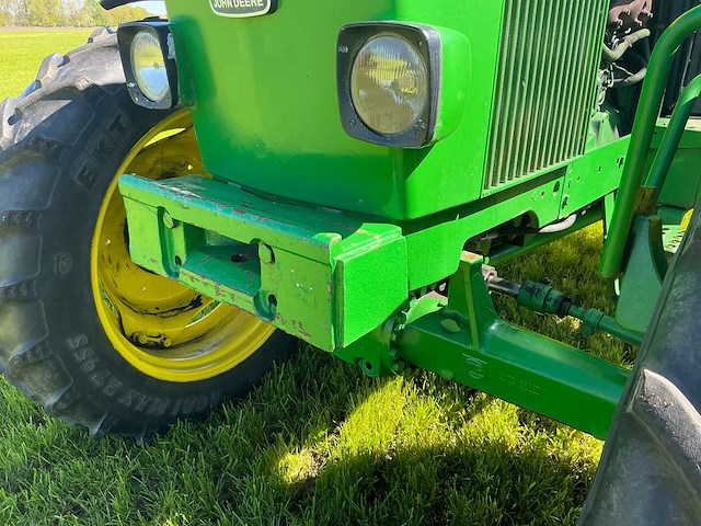 1984 john deere 2140 vierwielaangedreven landbouwtractor - afbeelding 21 van  23