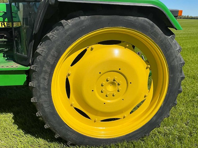 1984 john deere 2140 vierwielaangedreven landbouwtractor - afbeelding 23 van  23