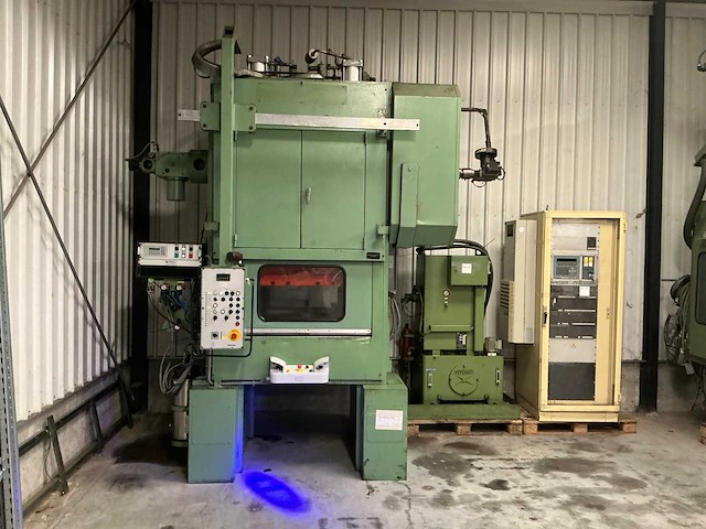 1984 kaiser 80t pers - afbeelding 12 van  22