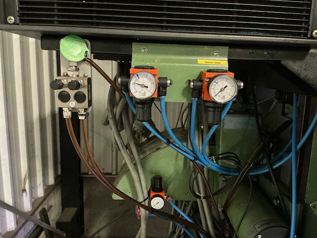 1984 kaiser 80t pers - afbeelding 20 van  22