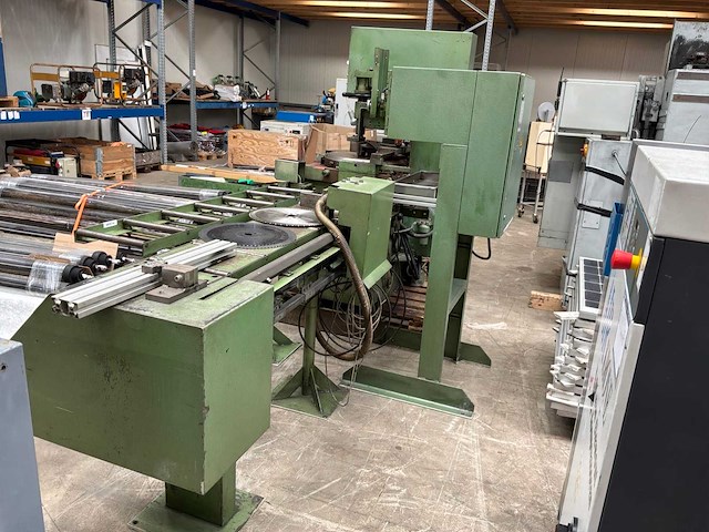 1984 kaltenbach kks 400 na semi-automatische zaaglijn met rollenbaan en lengtemeting - afbeelding 18 van  21