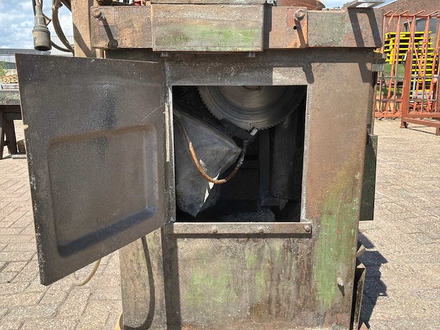 1984 kaltenbach skl-400 afkortcirkelzaagmachine - afbeelding 11 van  19
