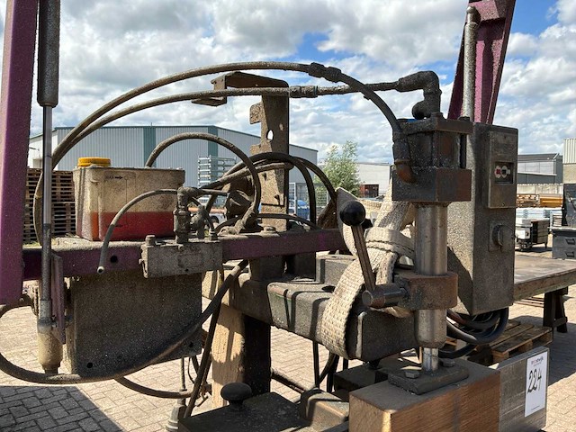 1984 kaltenbach skl-400 afkortcirkelzaagmachine - afbeelding 14 van  19
