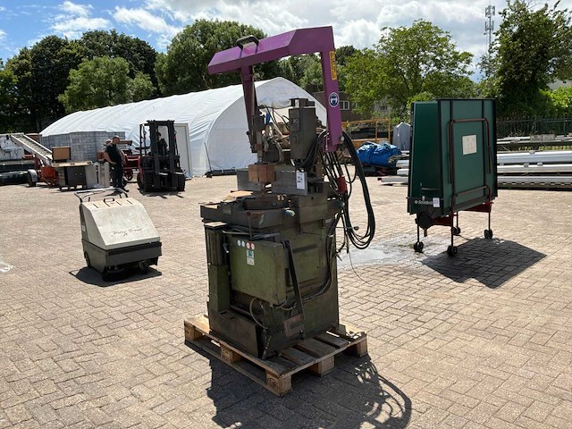 1984 kaltenbach skl-400 afkortcirkelzaagmachine - afbeelding 4 van  19