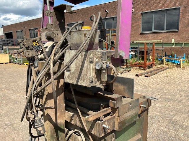 1984 kaltenbach skl-400 afkortcirkelzaagmachine - afbeelding 9 van  19