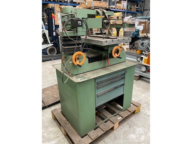 1984 kirba lh172 kopieerfreesmachine - afbeelding 2 van  6