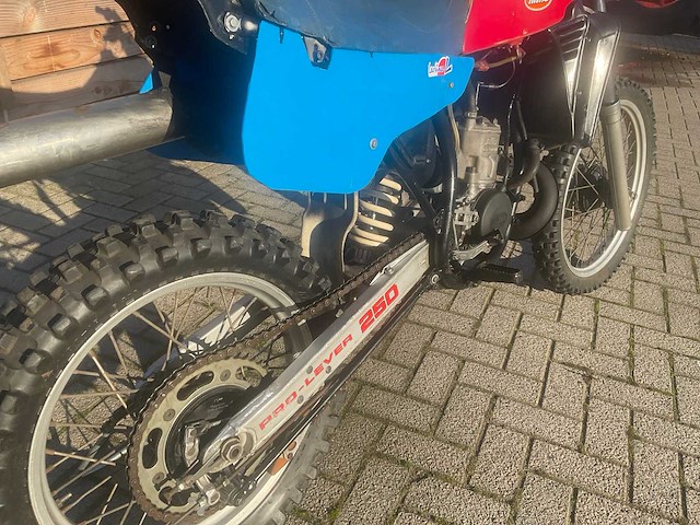 1984 ktm 250 pro lever motorfiets cross - afbeelding 9 van  12