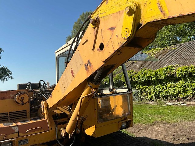 1984 liebher r900 rupsgraafmachine - afbeelding 20 van  37