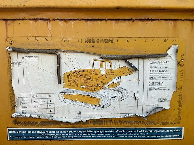 1984 liebher r900 rupsgraafmachine - afbeelding 11 van  37