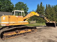 1984 liebher r900 rupsgraafmachine - afbeelding 13 van  37