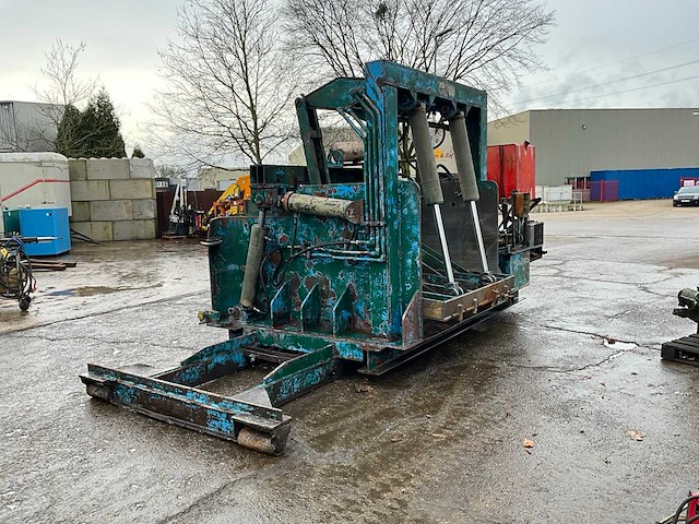 1984 mbh ce autocrusher - afbeelding 11 van  15