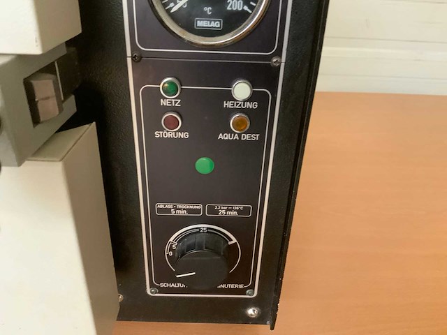 1984 melag 29 autoclave - afbeelding 3 van  10