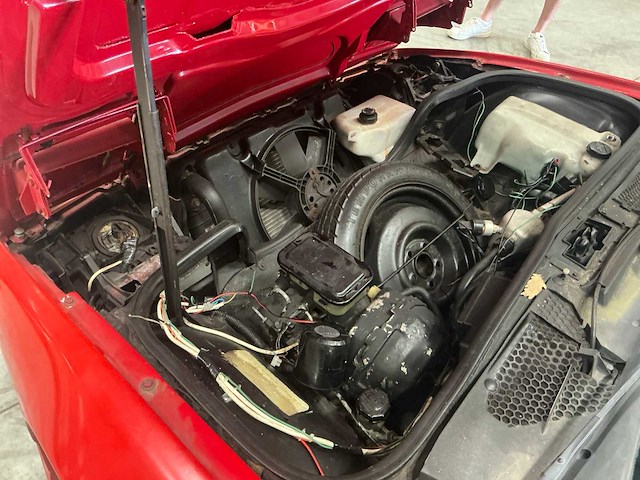 1984 pontiac fiero 2.8 personenauto - afbeelding 10 van  19