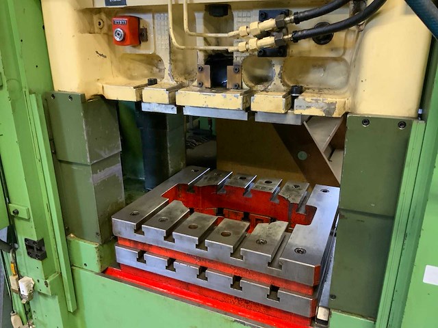 1984 raster hr 30/550 nl-b mechanische stansautomaat - afbeelding 3 van  10