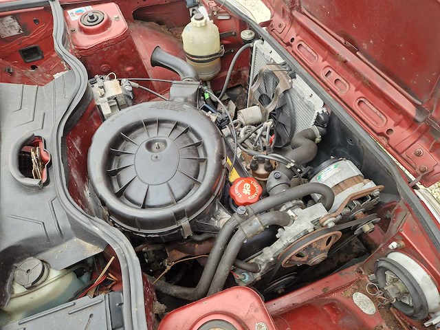 1984 renault 5 personenauto - afbeelding 2 van  13