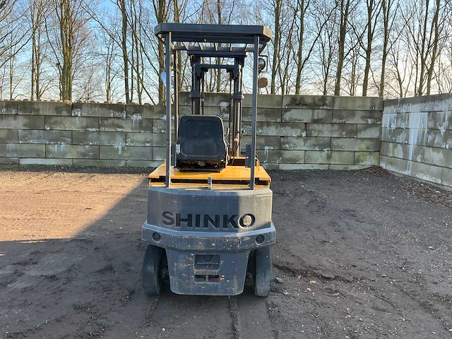 1984 shinko 4fb1.5z-v350 vorkheftruck - afbeelding 25 van  30