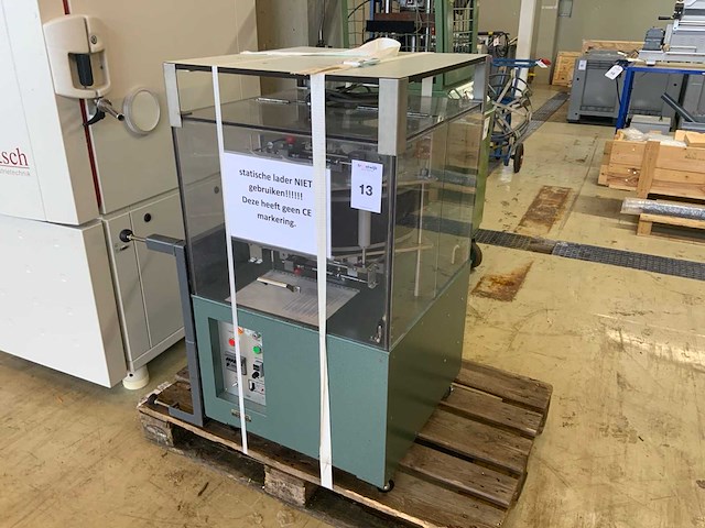 1984 shinto scientific . co. ltd. yg-4113 statische lader - afbeelding 1 van  4