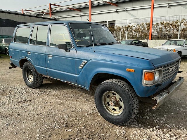 1984 toyota land cruiser 4x4 suv - afbeelding 23 van  31