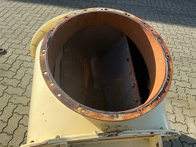 1984 typhoon s600 elektromotor met luchtsluis - afbeelding 2 van  13