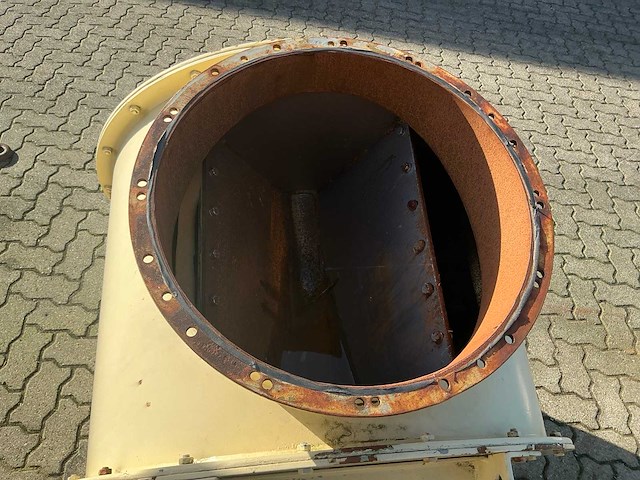 1984 typhoon s600 elektromotor met luchtsluis - afbeelding 3 van  13